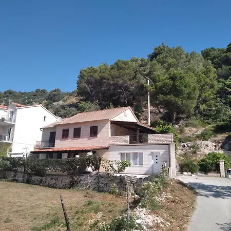 Miki Apartamento Pucisca